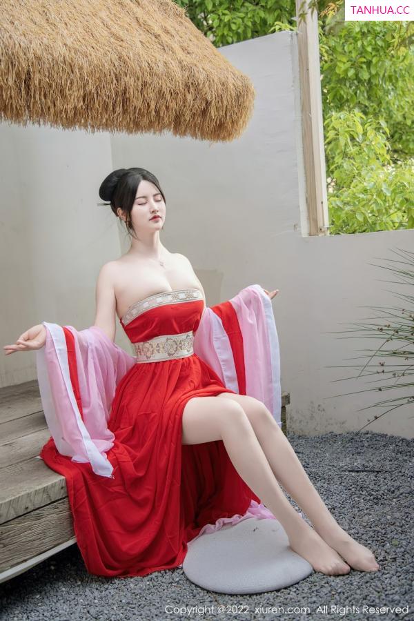 陈诗诗 诗诗 [XiuRen]高清写真图 2022.06.14 No.5141 诗诗kiki第16张图片